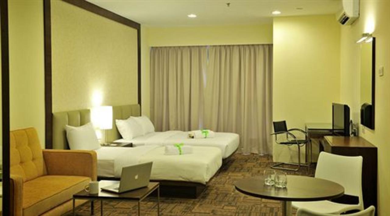 Tan’Yaa Hotel Cyberjaya Bagian luar foto