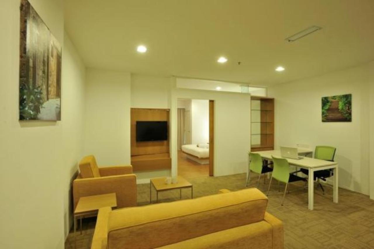 Tan’Yaa Hotel Cyberjaya Bagian luar foto